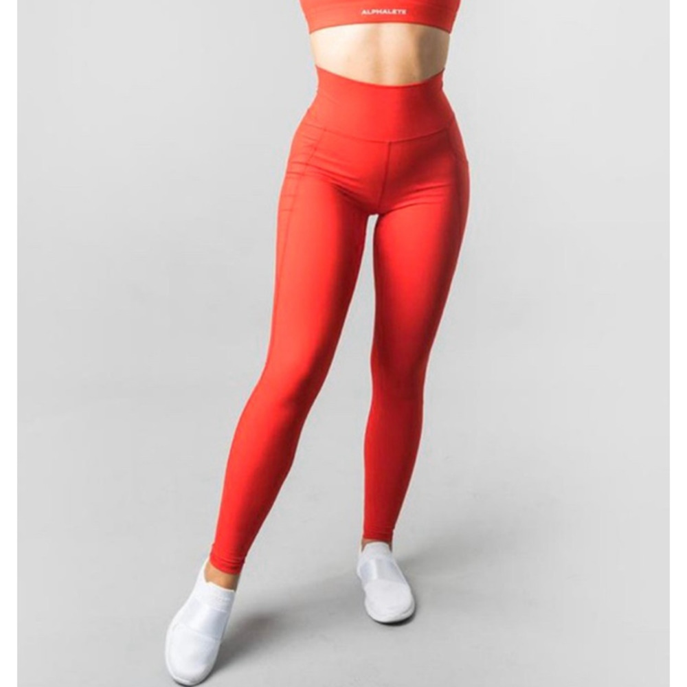 Alphalete Surface Pocket Leggings in Red Women's S